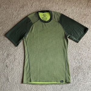 Patagonia Capilene 2 Lightweight Striped Green Brown T Shirt Baselayer
